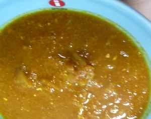 スパイスから調合して作ったチキンカレー